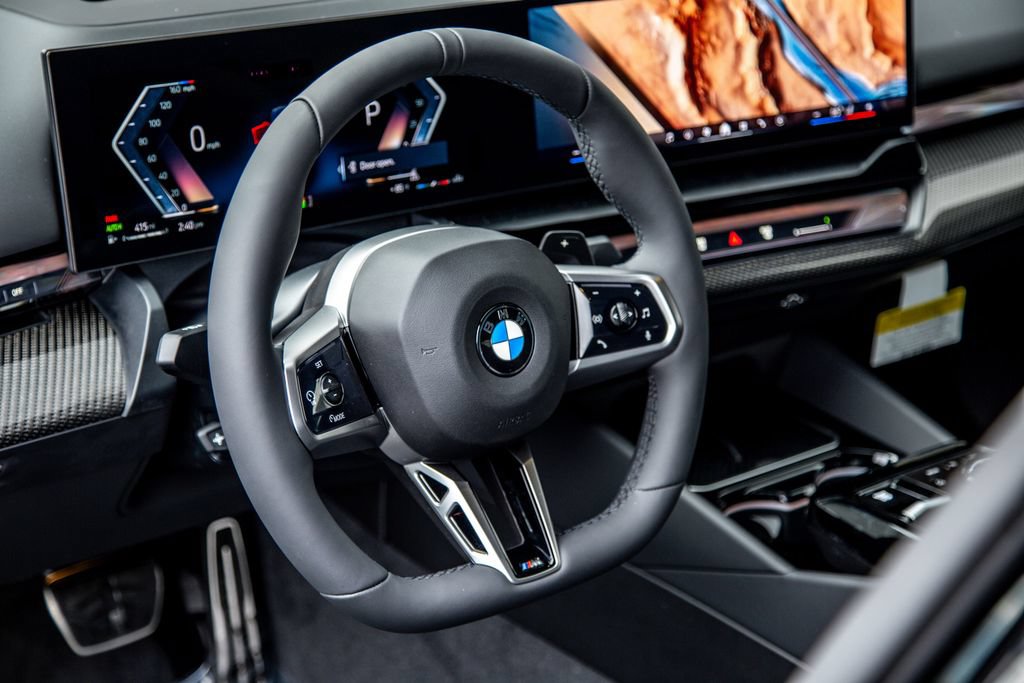 New 2026 BMW 540i xDrive w/ M Sport Package AWD/4WD image 11