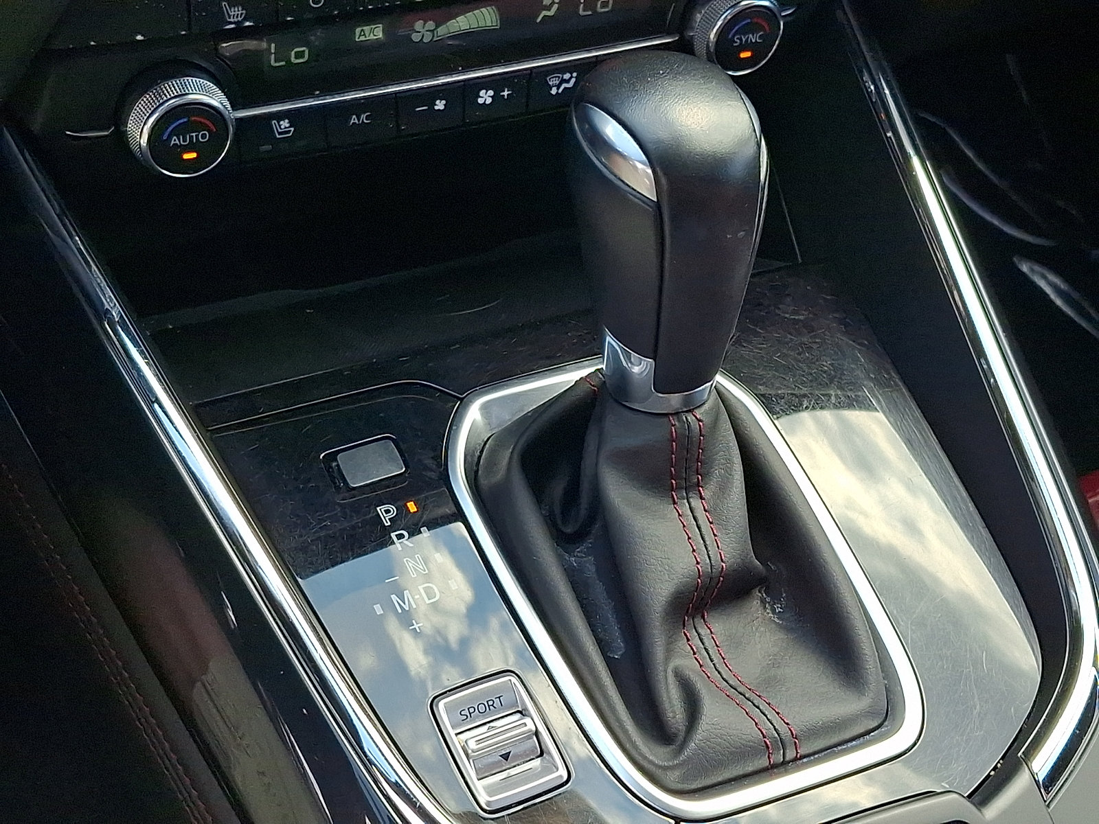 Certified 2022 MAZDA CX-9 Carbon Edition AWD/4WD image 14