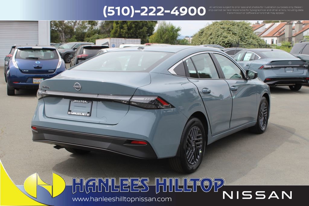 New 2026 Nissan Sentra SV w/ Floor Mat Package FWD image 7