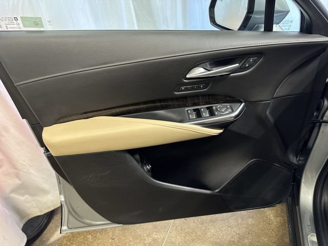 Certified 2025 Cadillac XT4 Premium Luxury FWD image 22
