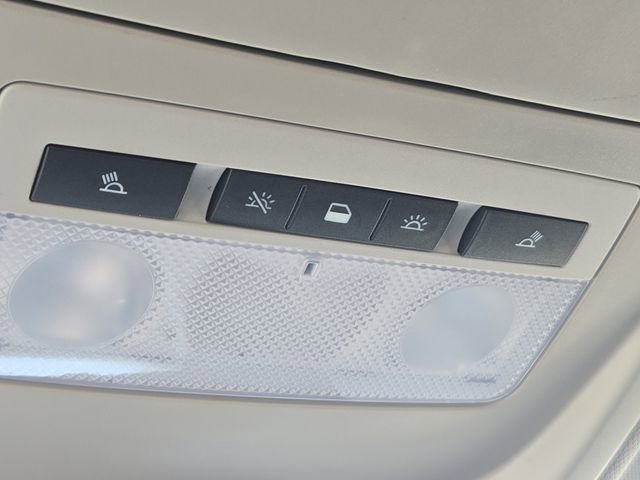 Used 2020 Chevrolet Colorado LT w/ LT Convenience Package image 24