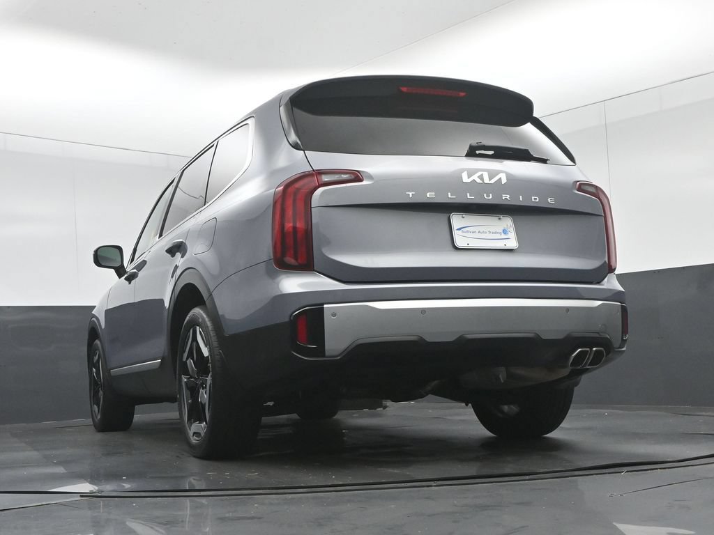 Used 2023 Kia Telluride S w/ S Sunroof Package FWD image 68