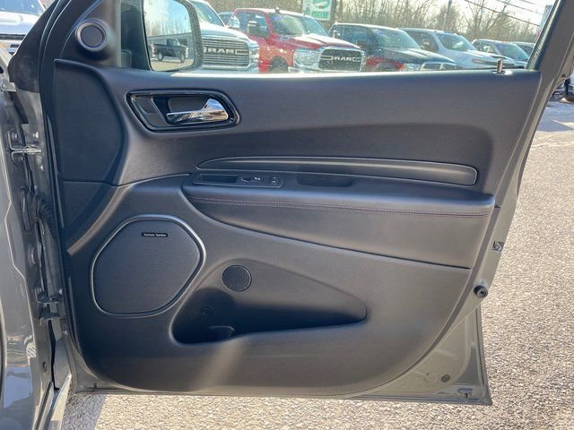Used 2021 Dodge Durango R/T w/ Blacktop Package image 17