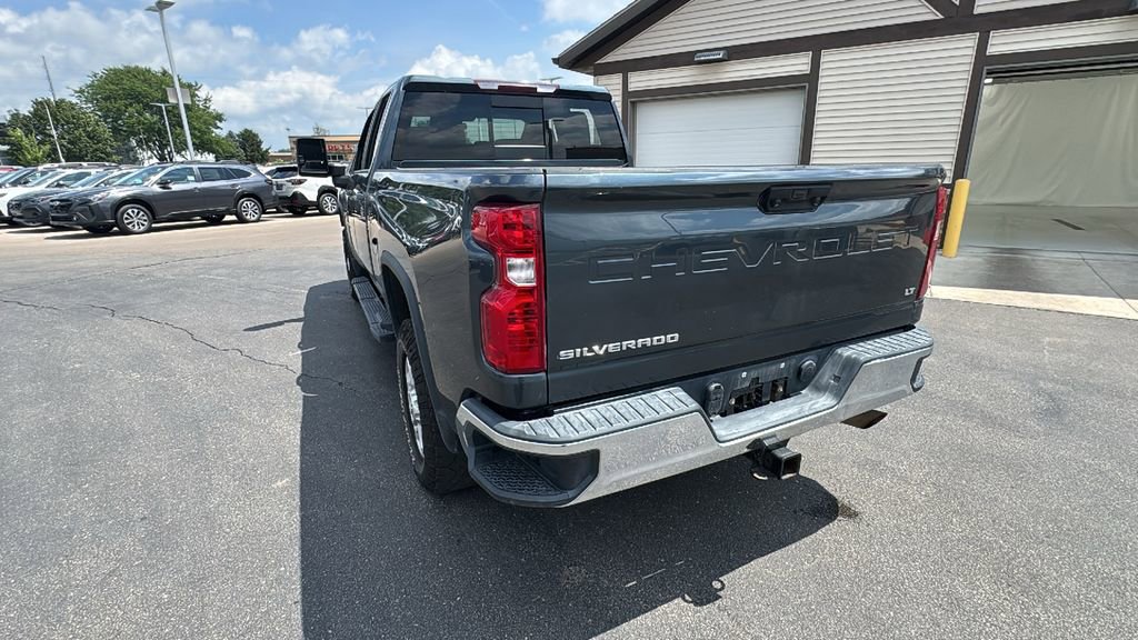 Used 2020 Chevrolet Silverado 2500 LT w/ Convenience Package AWD/4WD image 5
