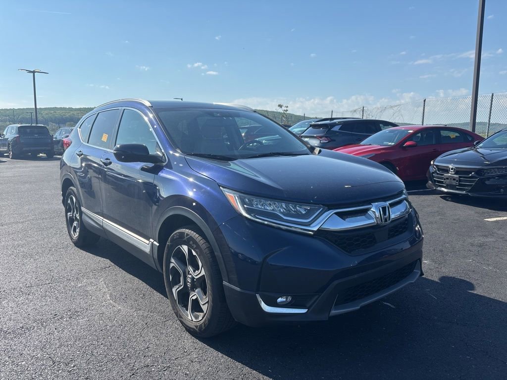 Used 2018 Honda CR-V Touring image 1