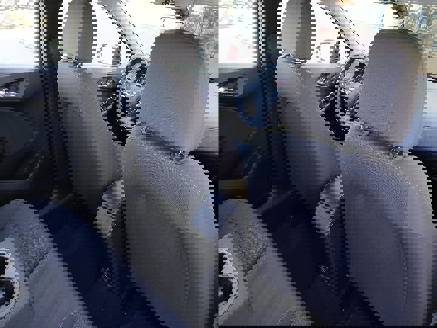 Used 2019 Chevrolet Cruze LT image 65