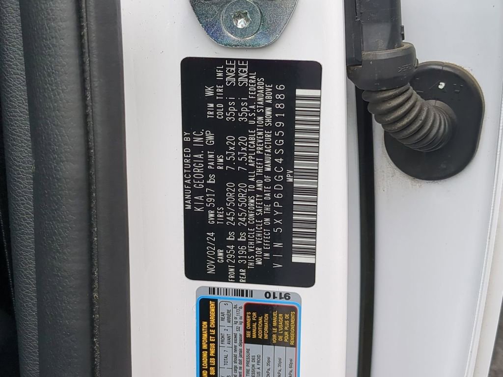 Used 2025 Kia Telluride S image 35