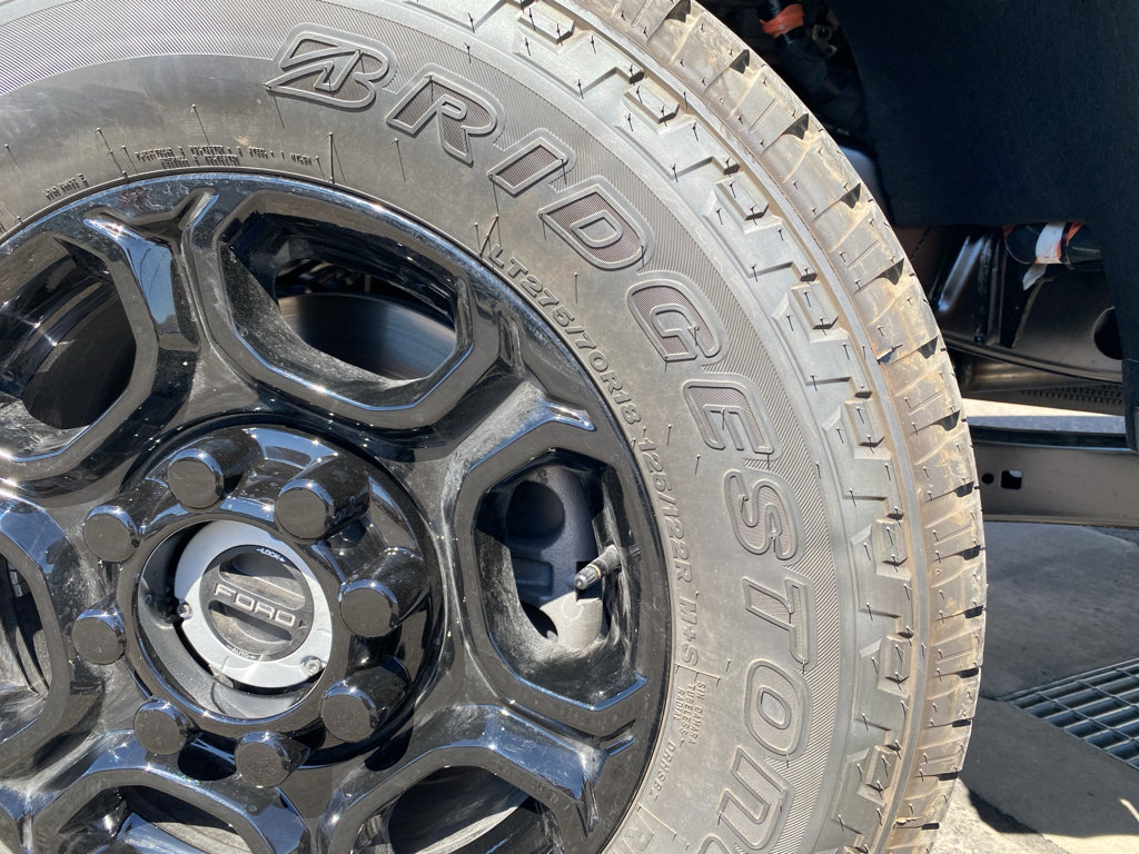 New 2026 Ford F350 4x4 Crew Cab Super Duty image 3