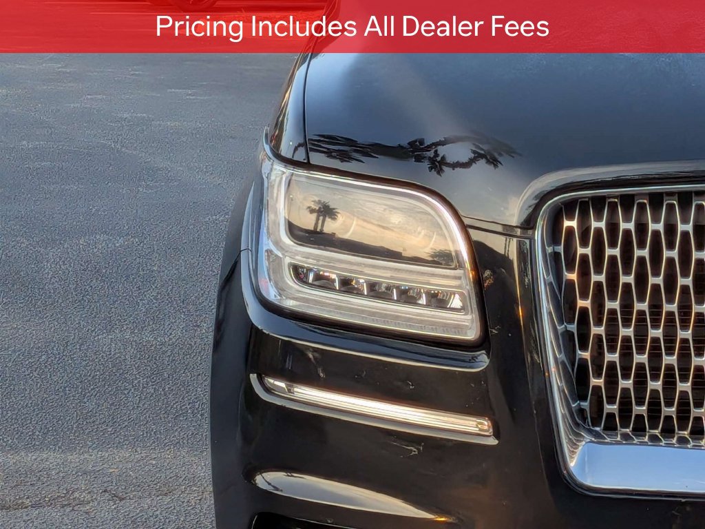 Used 2021 Lincoln Navigator L Reserve w/ Luxury Package AWD/4WD image 10