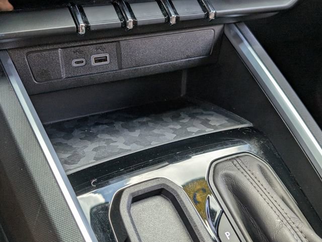 Used 2023 Chevrolet Colorado LT w/ LT Convenience Package image 25