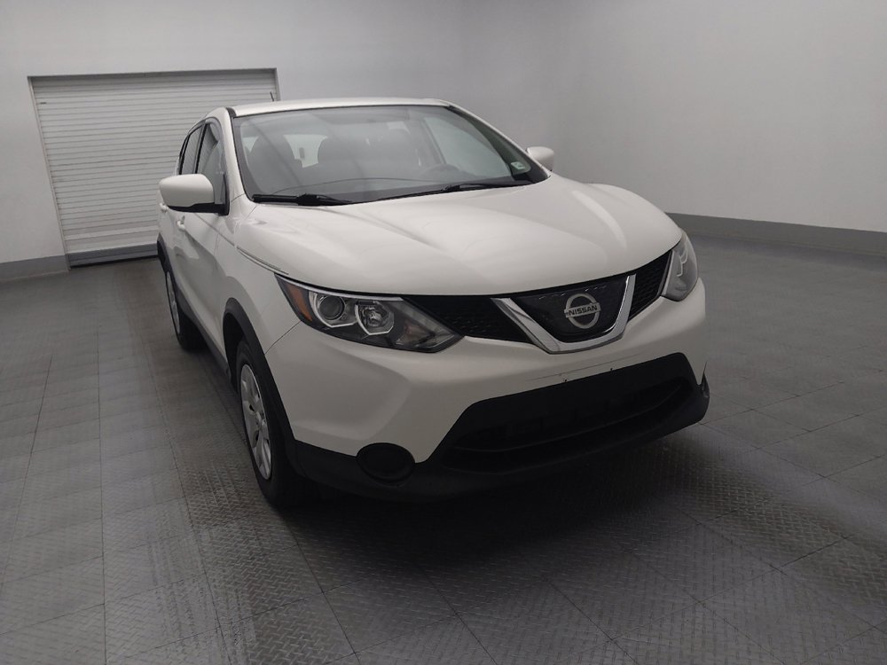 Used 2019 Nissan Rogue Sport S image 14