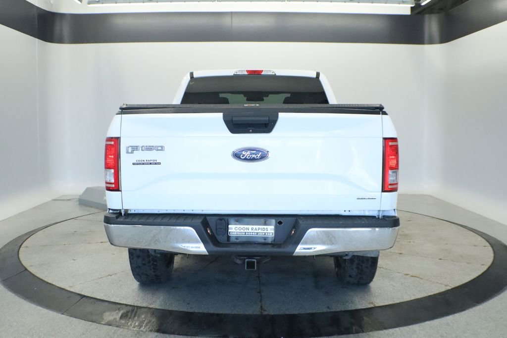 Used 2016 Ford F150 XLT w/ Heavy-Duty Payload Package image 4