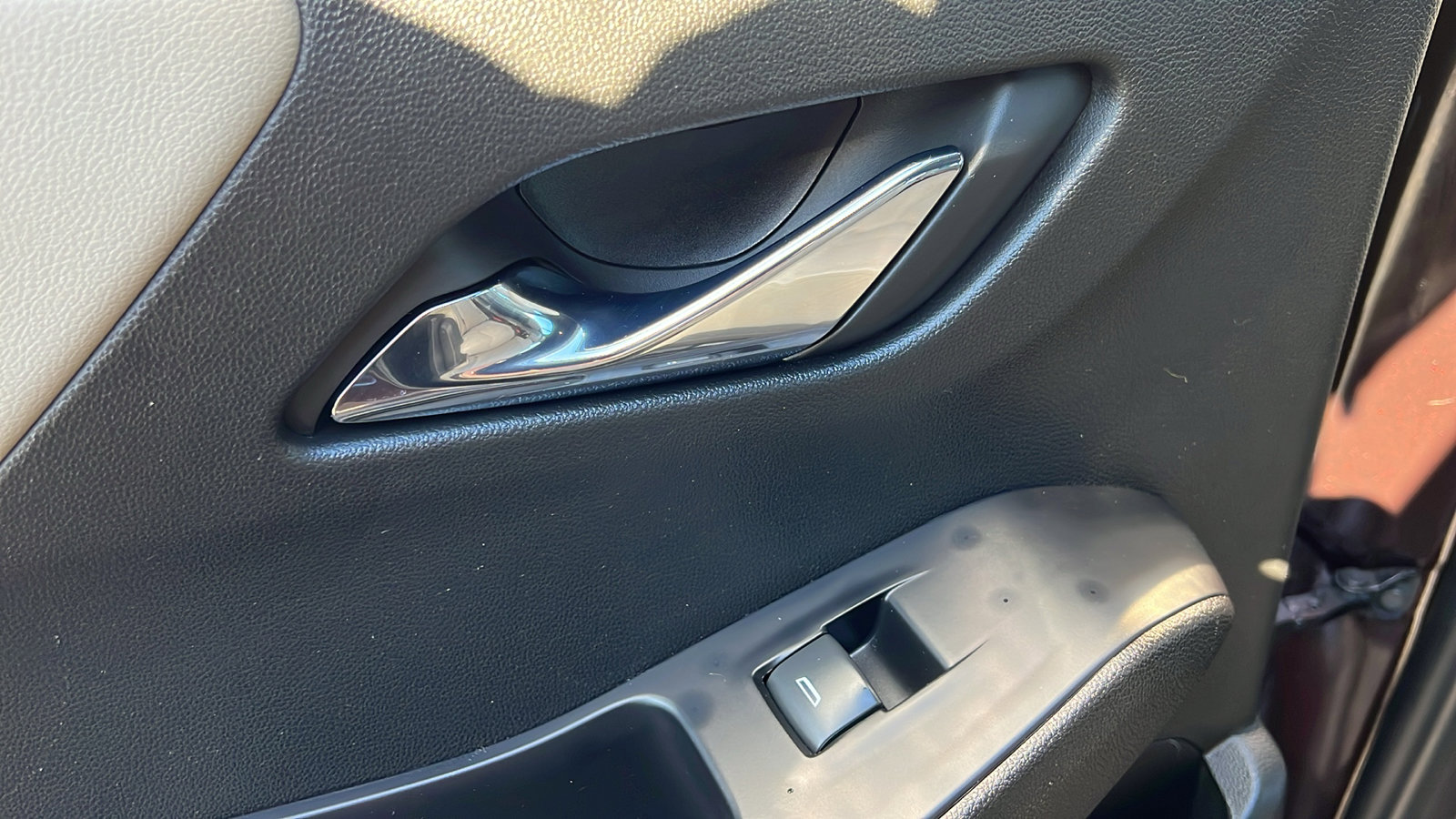 Certified 2023 Chevrolet Traverse Premier w/ LPO, Floor Liner Package image 12