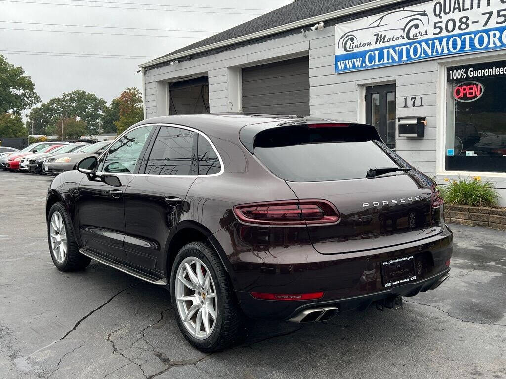 Used 2017 Porsche Macan Turbo image 3