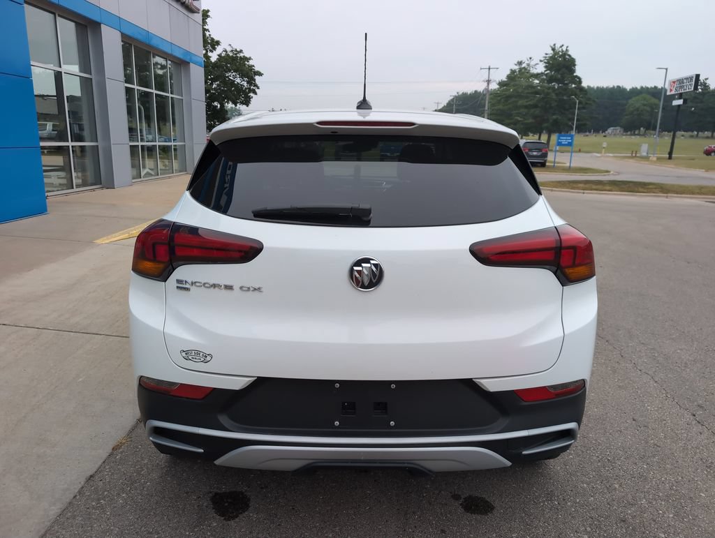 Used 2022 Buick Encore GX Preferred w/ Cold Weather Comfort Package AWD/4WD image 7