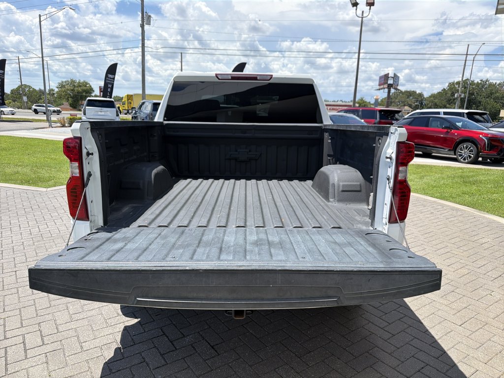 Certified 2022 Chevrolet Silverado 1500 LT RWD image 14