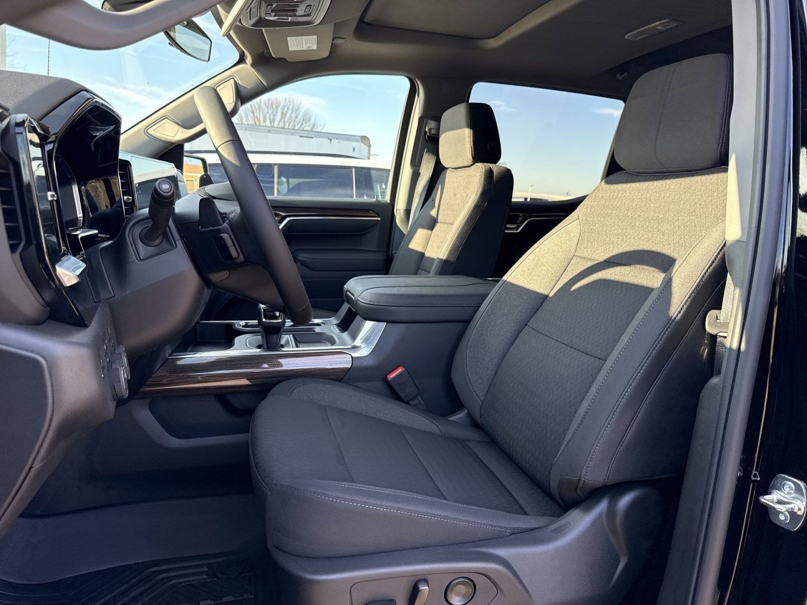 New 2026 Chevrolet Silverado 1500 RST w/ Dark Appearance Package image 11