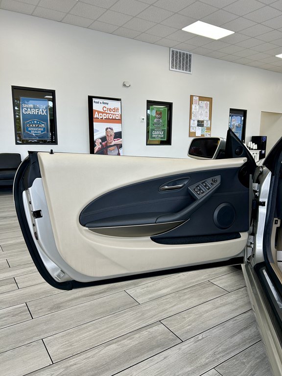 Used 2004 BMW 645Ci Convertible RWD image 14
