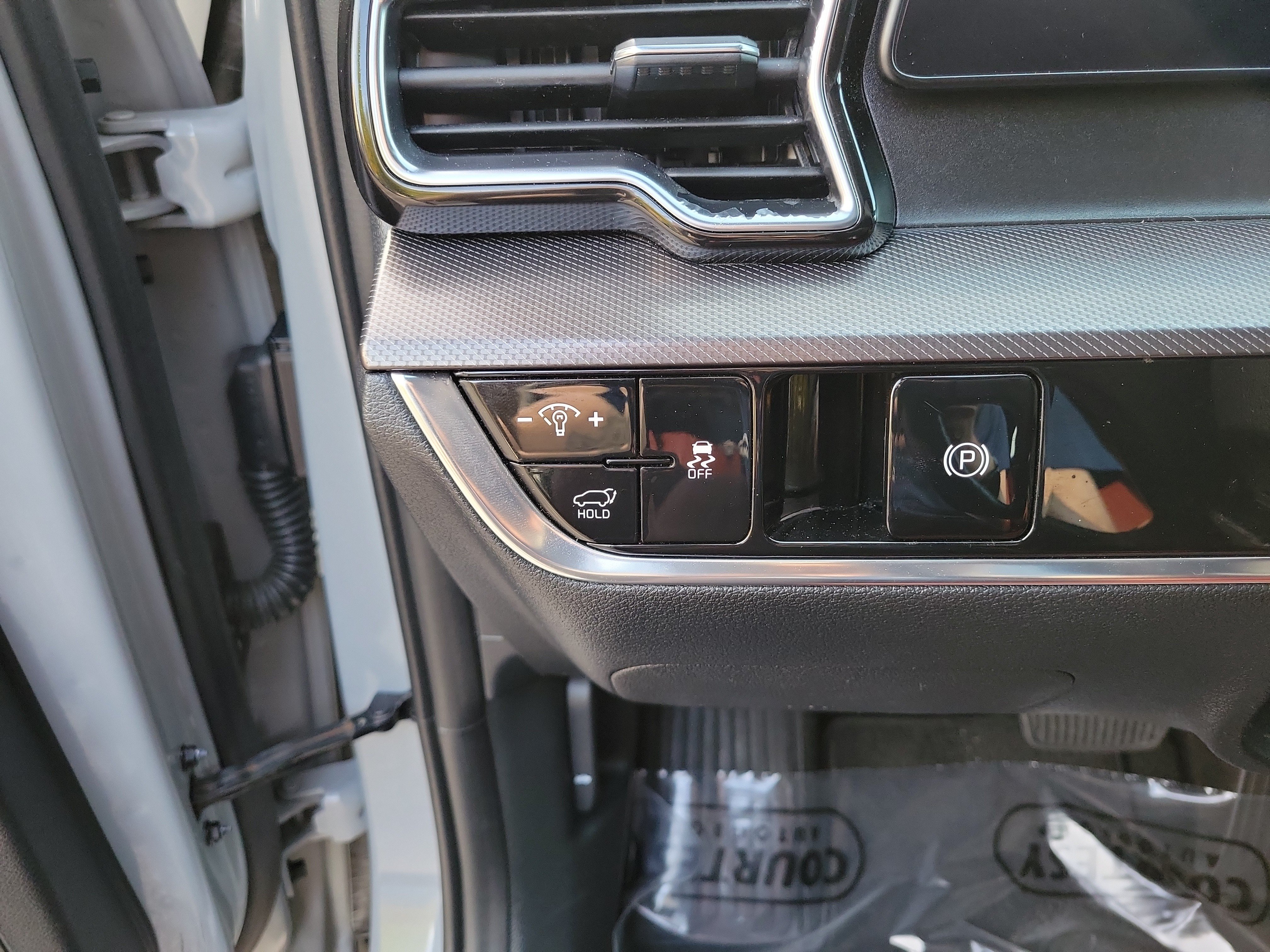 Used 2023 Kia Sportage SX FWD image 29