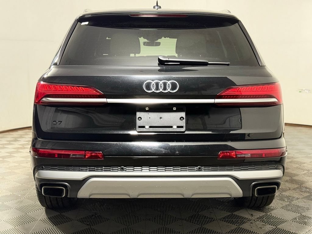 Used 2025 Audi Q7 3.0T Premium Plus AWD/4WD image 5