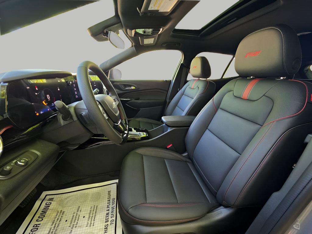 New 2026 Chevrolet Equinox LT w/ Safety and Technology Package FWD image 17