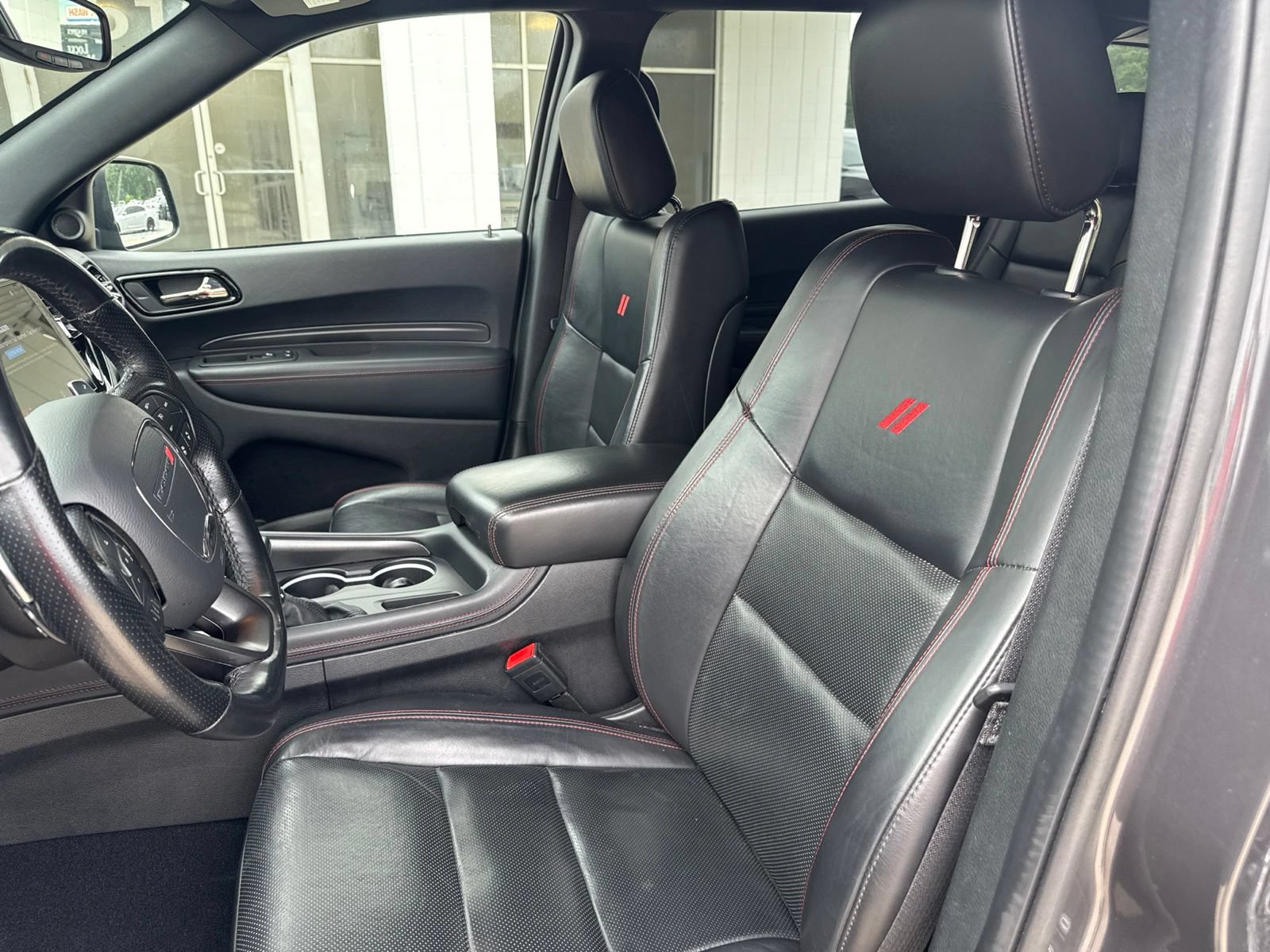 Used 2024 Dodge Durango GT RWD image 13