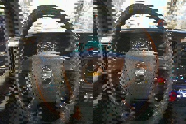 Used 2014 Chevrolet Express 3500 Work Van w/ Shuttle Bus Package image 11