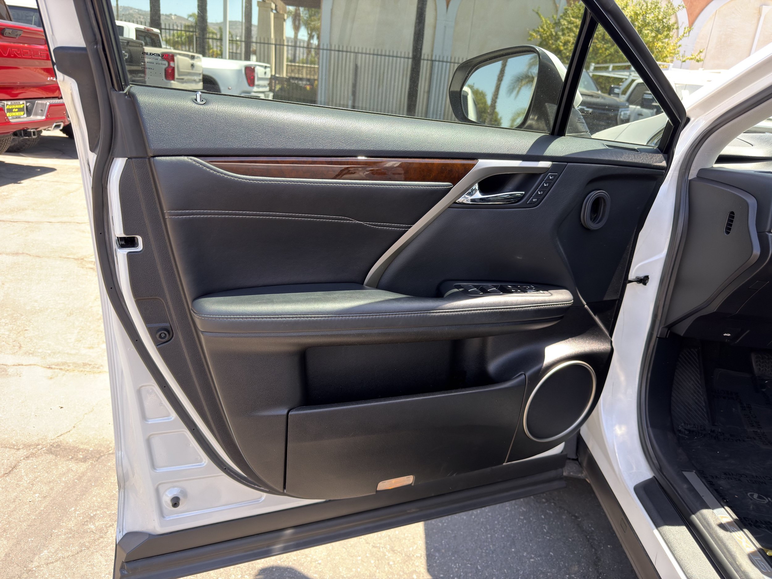 Used 2017 Lexus RX 350 FWD w/ Premium Package image 24