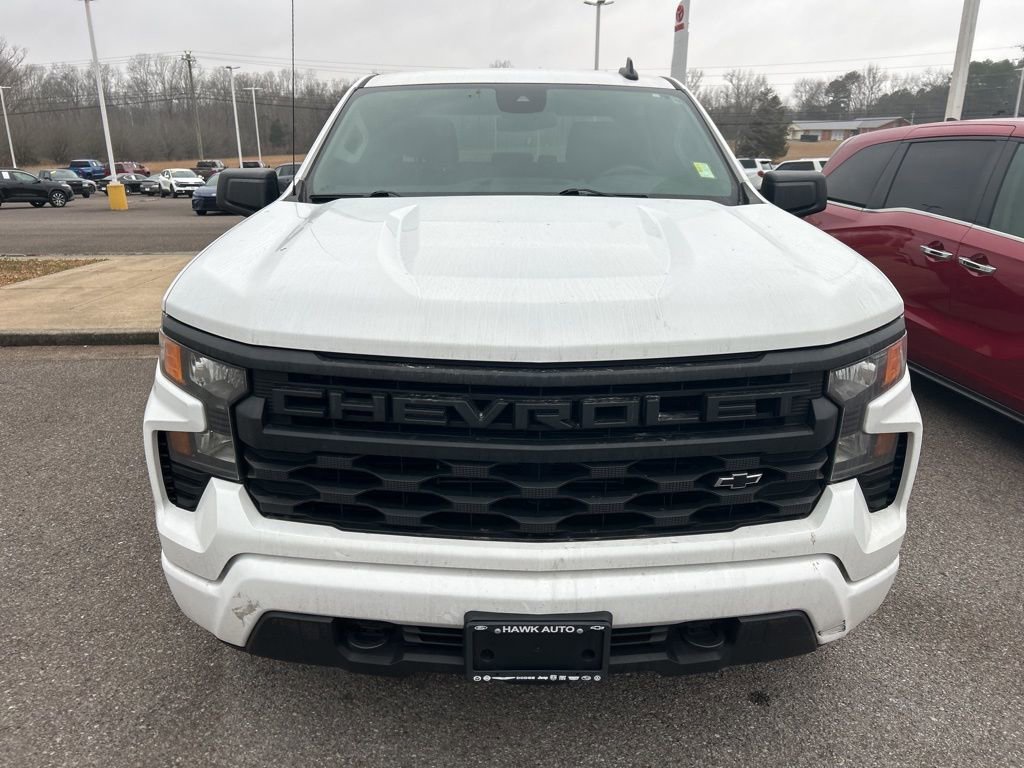 Used 2023 Chevrolet Silverado 1500 Custom w/ 2.7L Blackout Package image 2