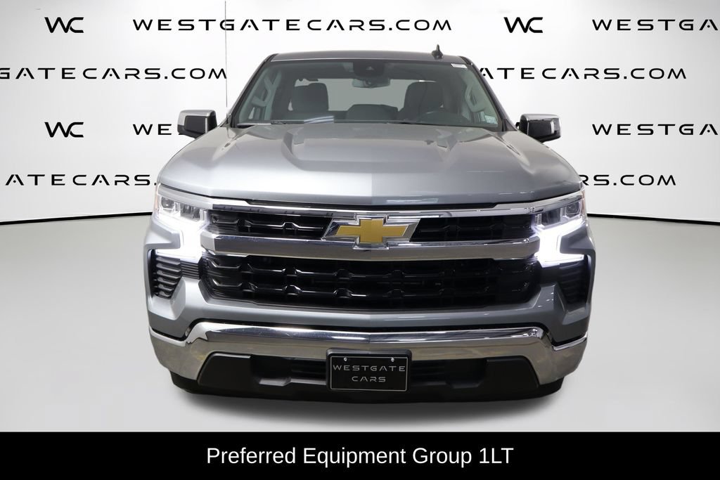 Used 2023 Chevrolet Silverado 1500 LT RWD image 2