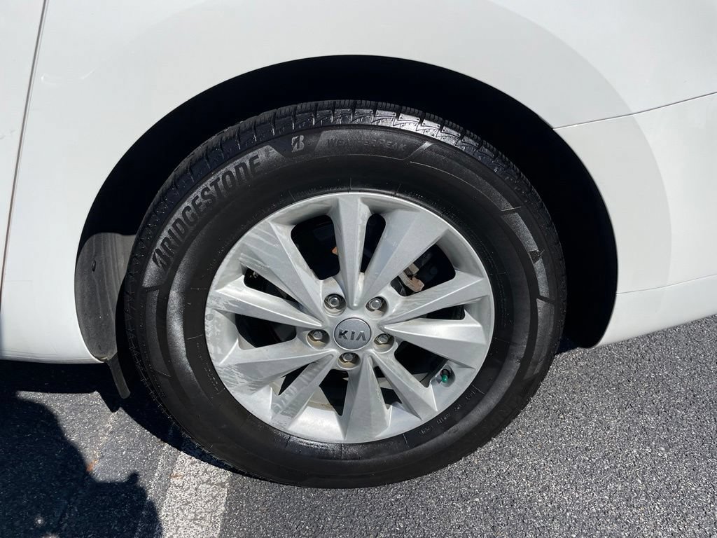 Used 2017 Kia Sedona LX FWD image 43