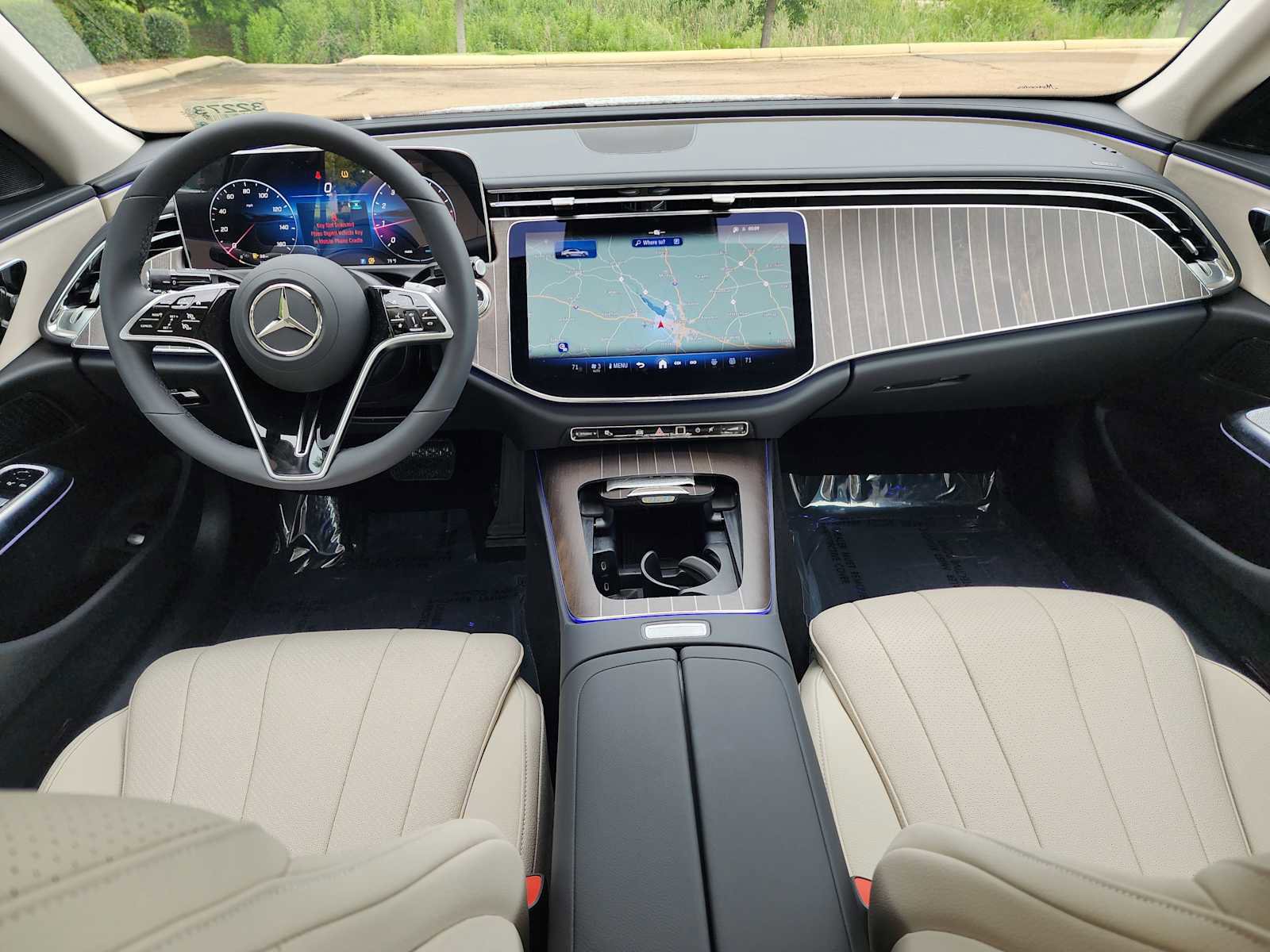 New 2025 Mercedes-Benz E 350 Sedan image 7