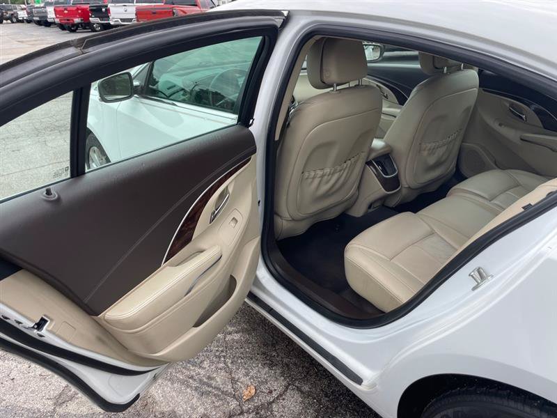 Used 2014 Buick LaCrosse Leather w/ Driver Confidence Package FWD image 10