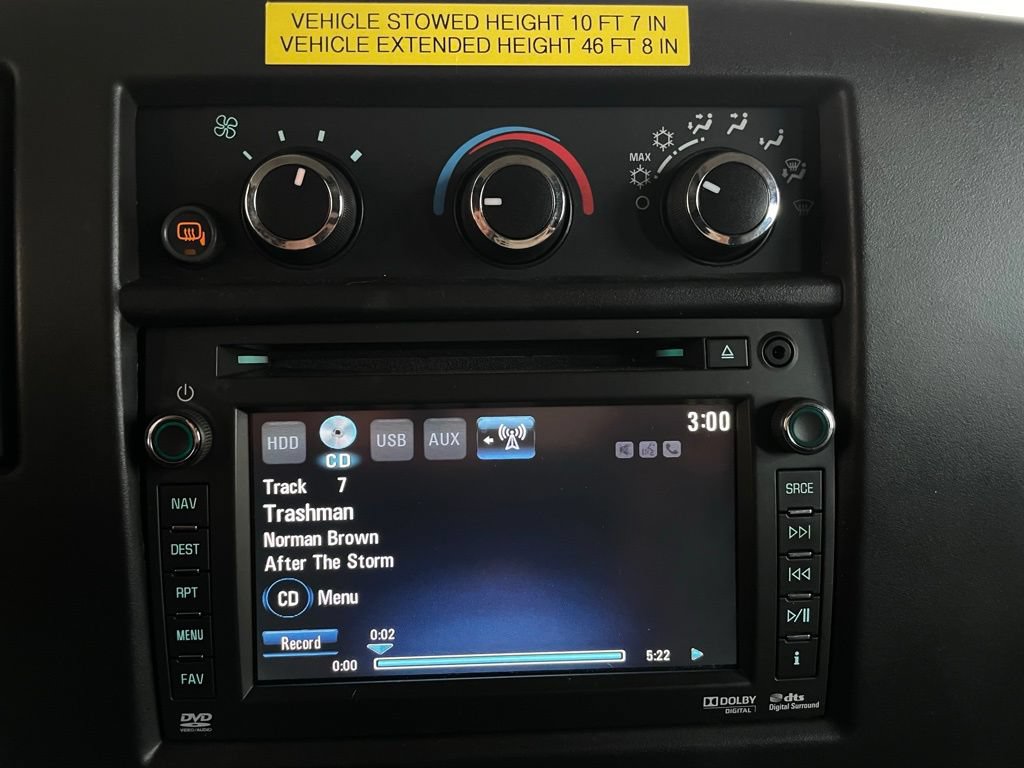 Used 2014 GMC Savana 3500 Extended RWD image 48
