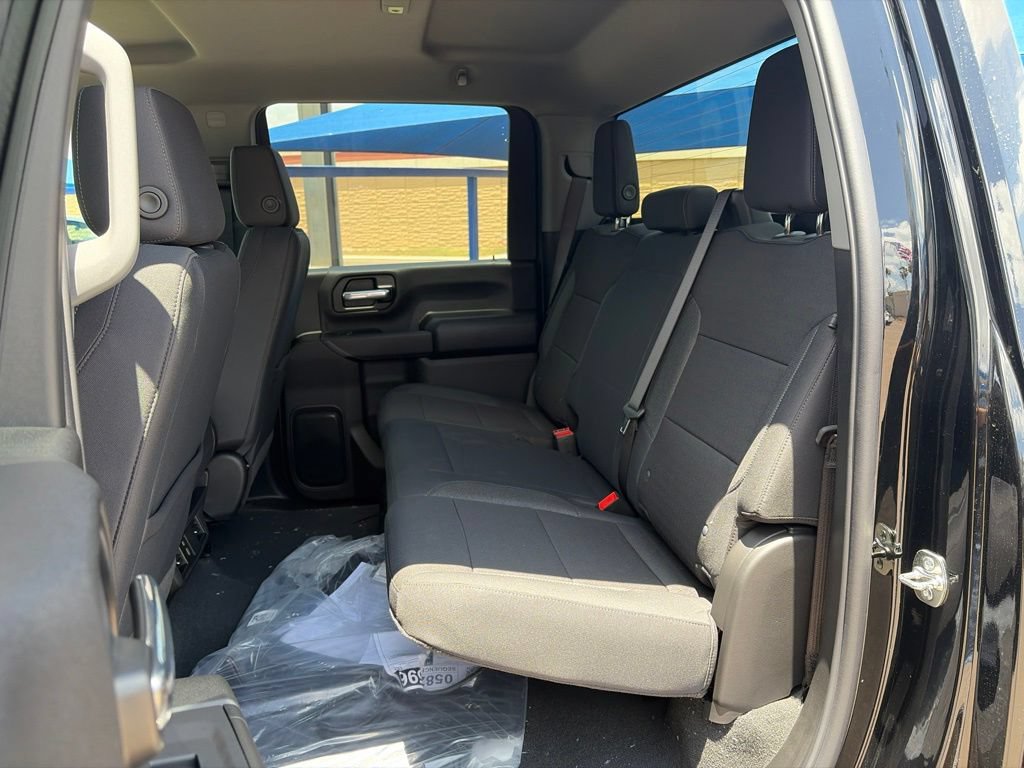 New 2026 Chevrolet Silverado 2500 Custom w/ Custom Value Package AWD/4WD image 17