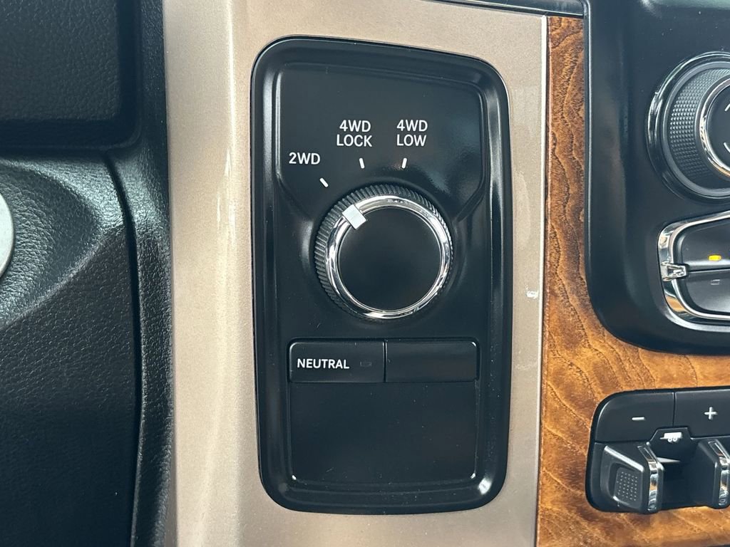 Used 2017 RAM 3500 Laramie Longhorn image 18