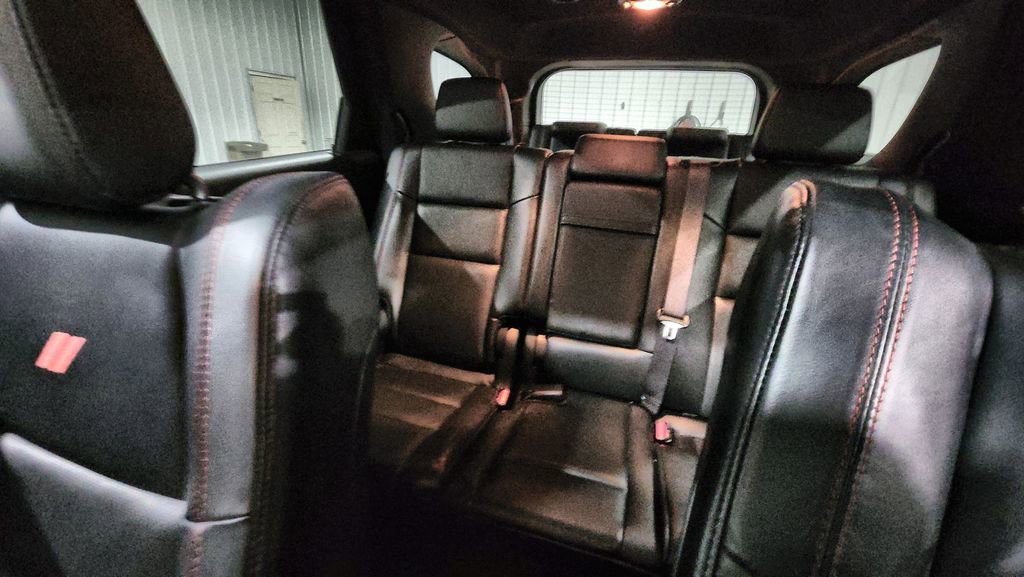 Used 2025 Dodge Durango R/T image 27