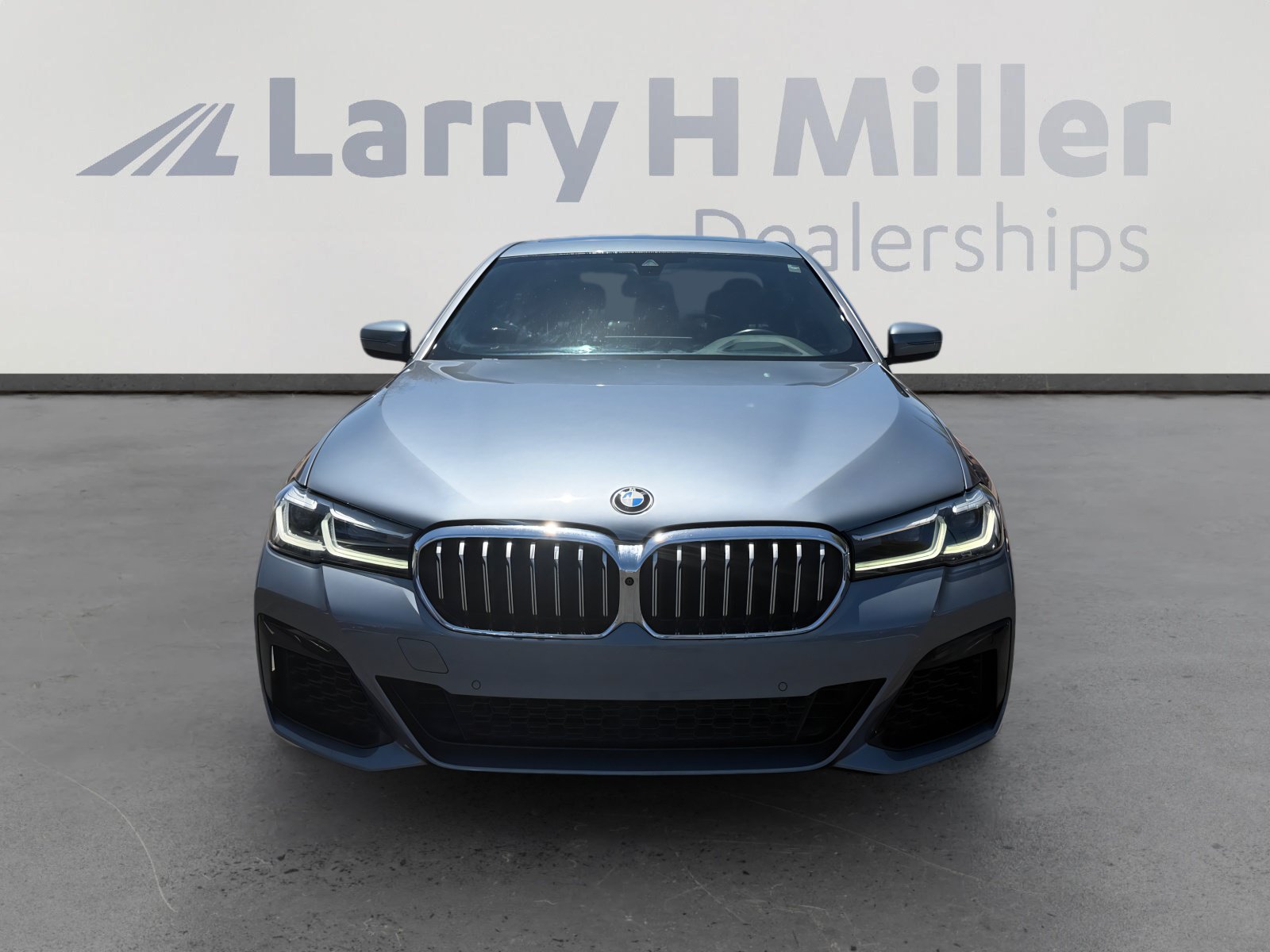 Used 2021 BMW 540i w/ M Sport Package RWD image 8