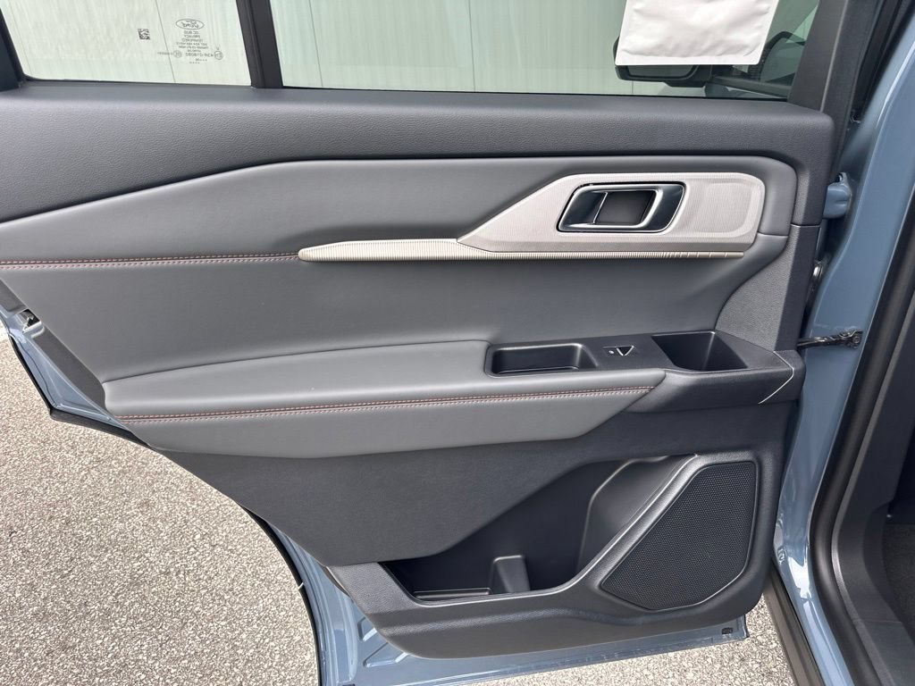New 2026 Ford Explorer Active w/ Active Comfort Package AWD/4WD image 17