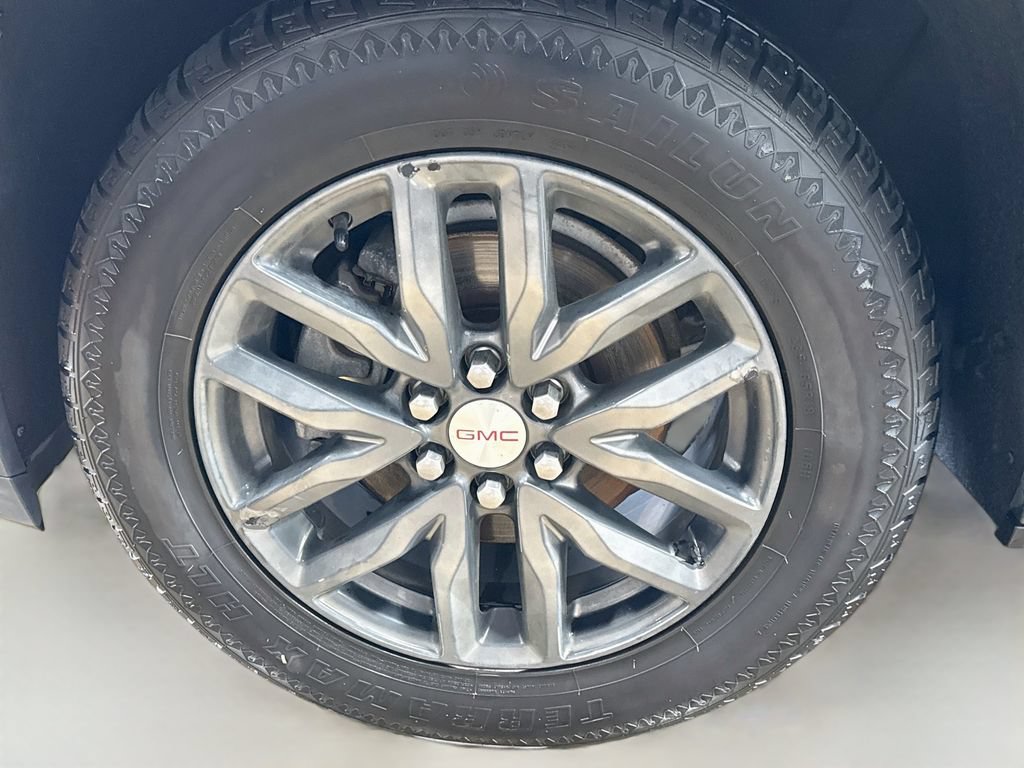 Used 2018 GMC Acadia SLT AWD/4WD image 33