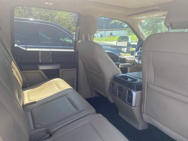 Used 2017 Ford F250 Lariat w/ Lariat Ultimate Package AWD/4WD image 19