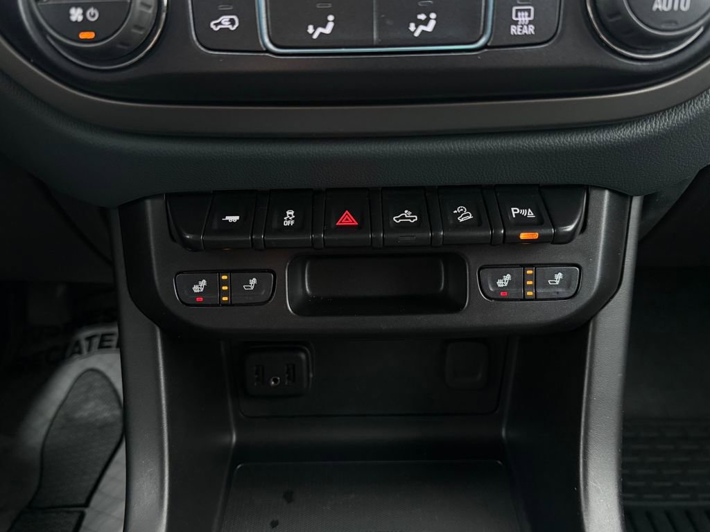 Used 2021 Chevrolet Colorado Z71 image 25