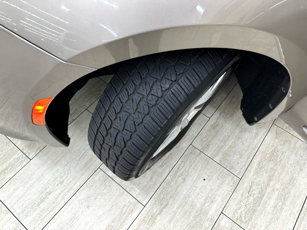 Used 2018 Chrysler Pacifica Touring-L Plus image 48