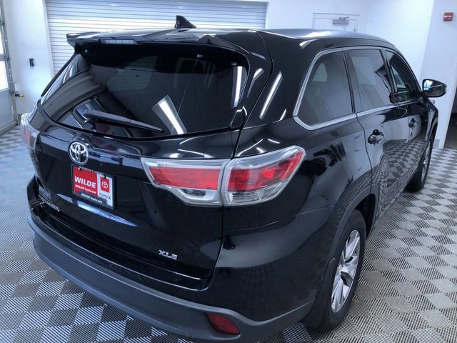 Used 2015 Toyota Highlander XLE image 34