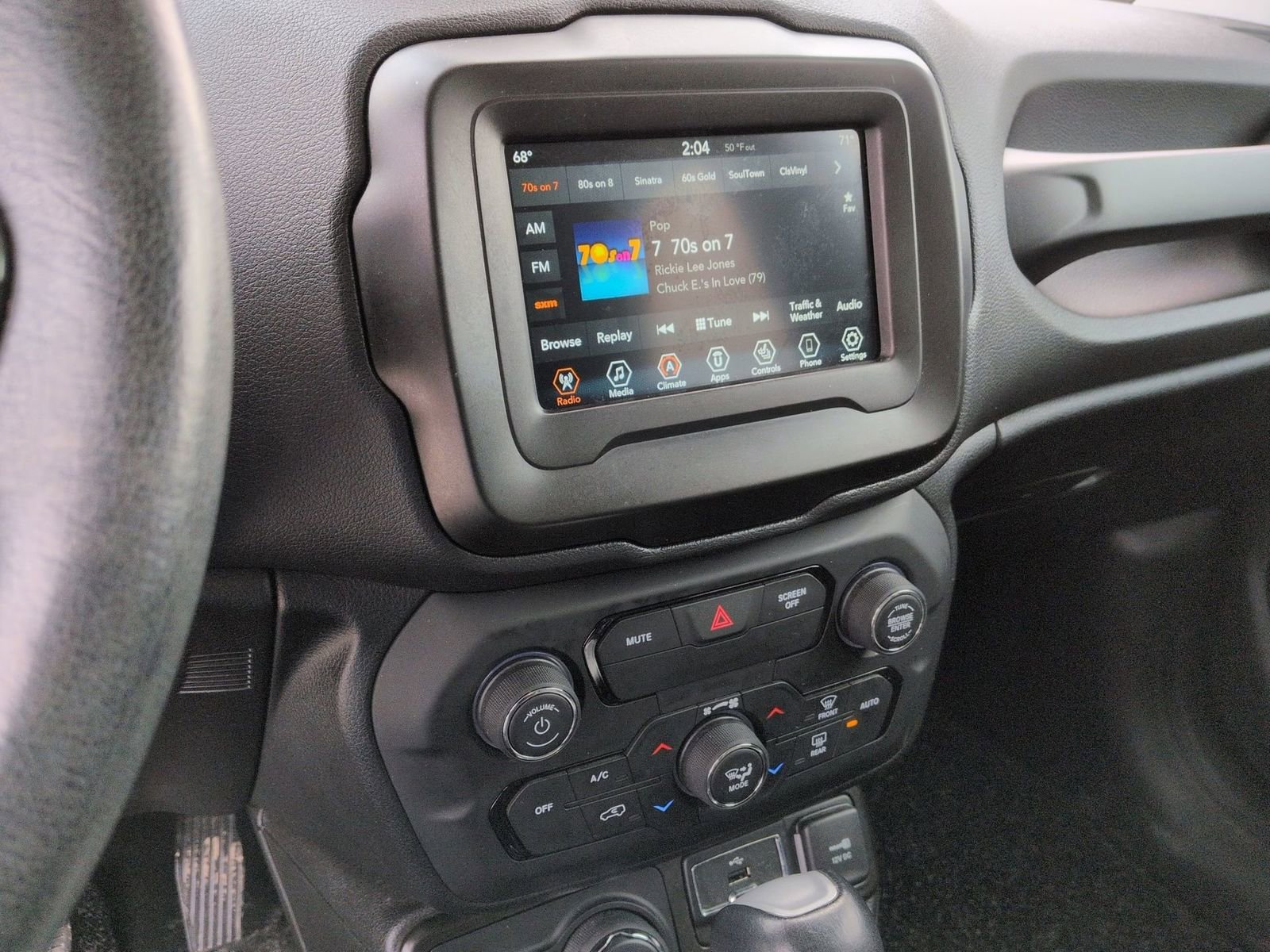 Used 2020 Jeep Renegade Limited image 29