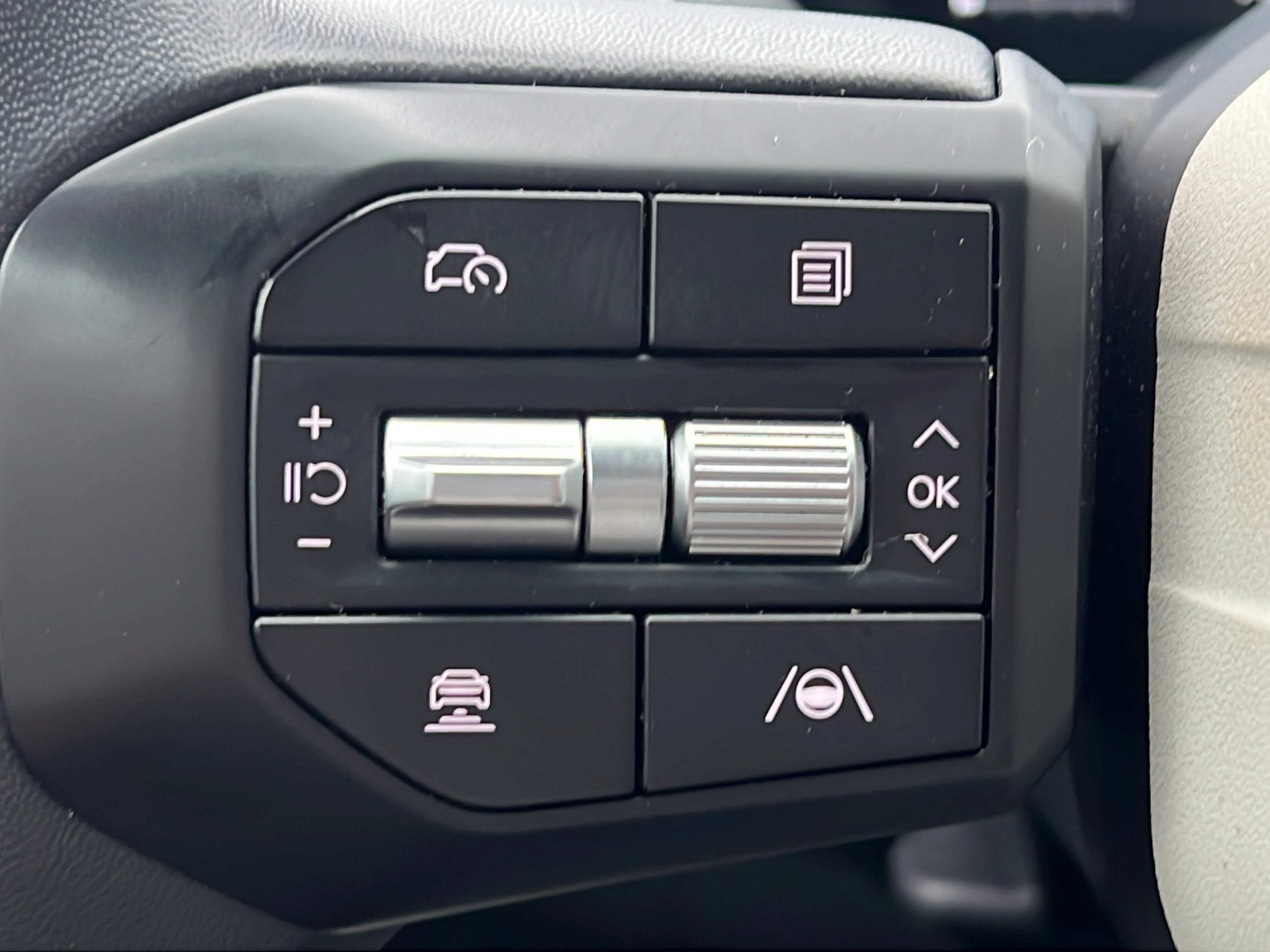 Certified 2025 Kia K4 GT-Line FWD image 22