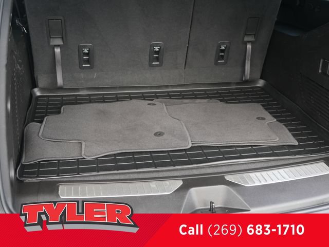 Used 2021 Chevrolet Suburban Z71 AWD/4WD image 20