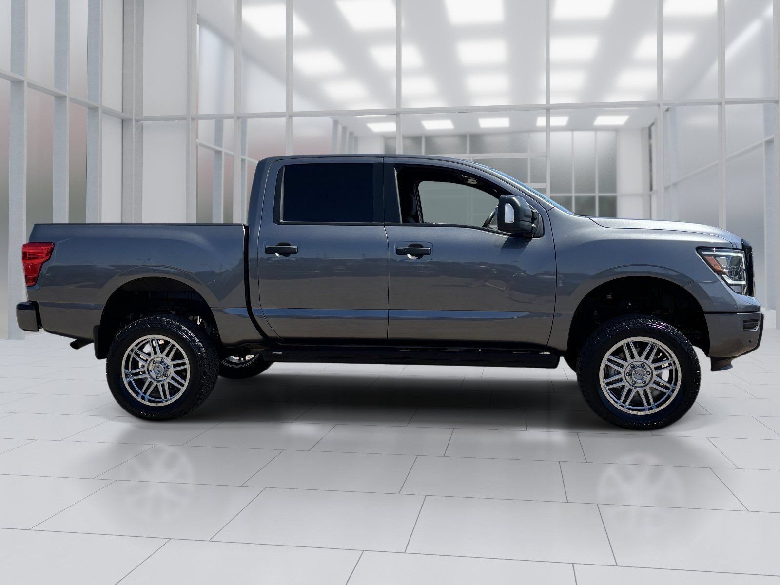 Certified 2024 Nissan Titan SV w/ SV Convenience Package AWD/4WD image 9