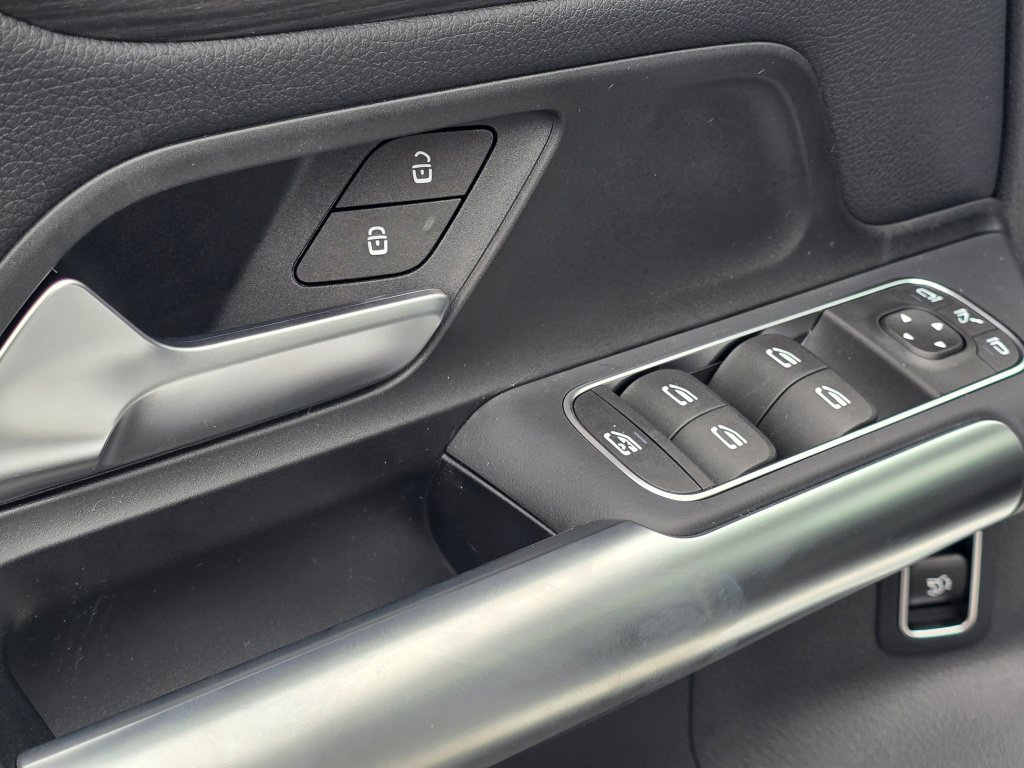 New 2026 Mercedes-Benz GLA 250 4MATIC image 35