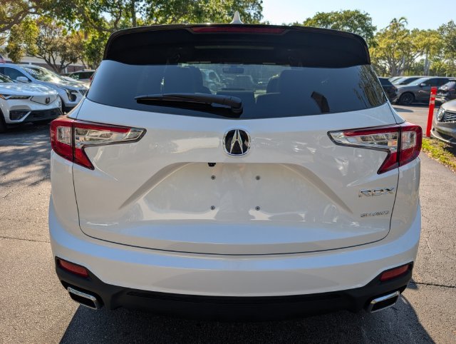 New 2026 Acura RDX SH-AWD image 9
